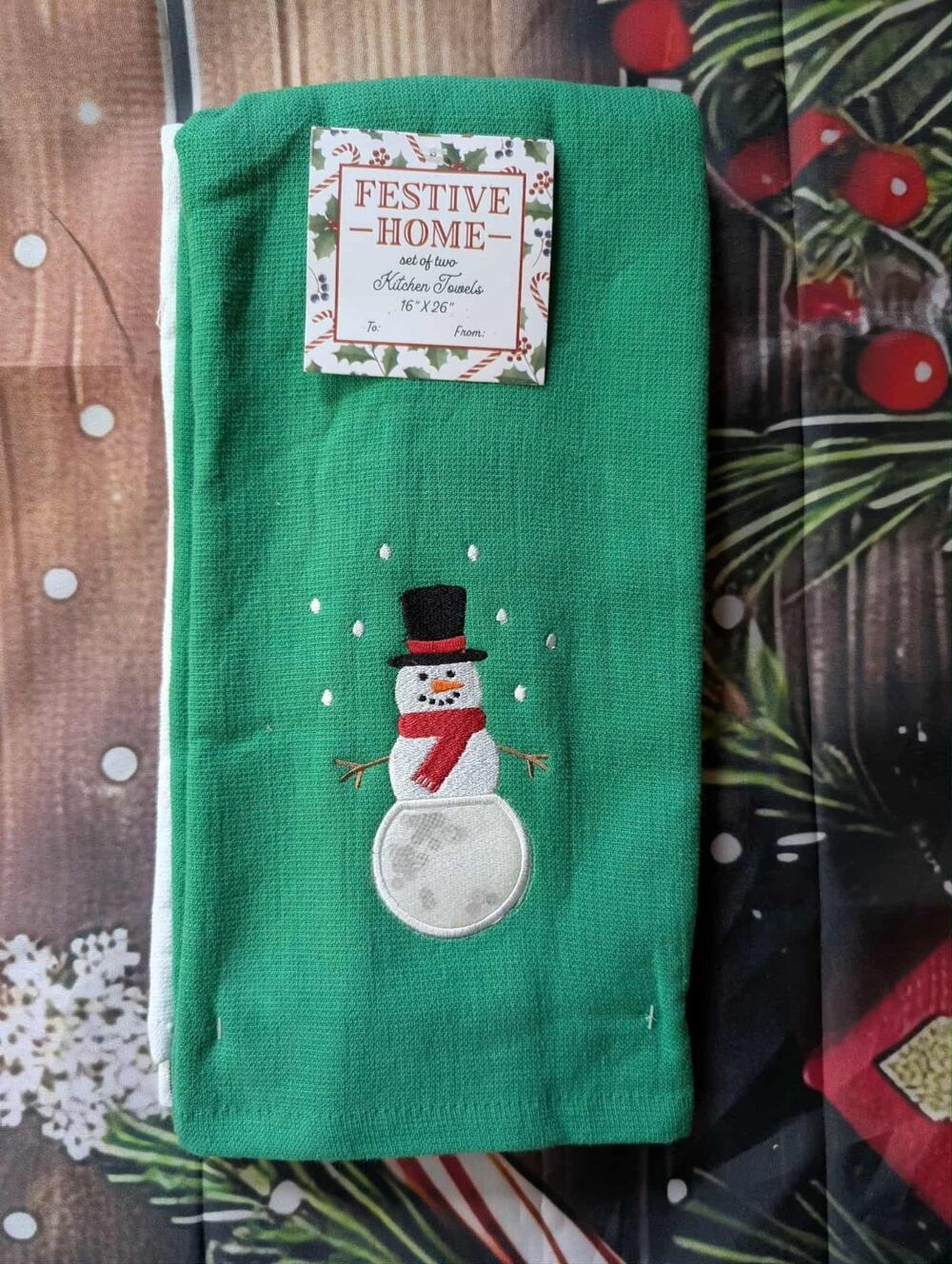 Festive Home Snowman Christmas Kitchen Towels Set of 2 Green & Red White Holiday